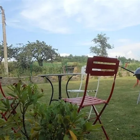 Gite Vacances En Auvergne Saint-Géron Esterno foto